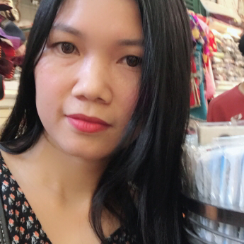 hồ thị Hồng