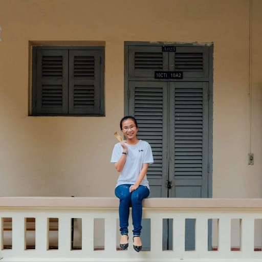 Nguyễn Thị Hồng Phúc