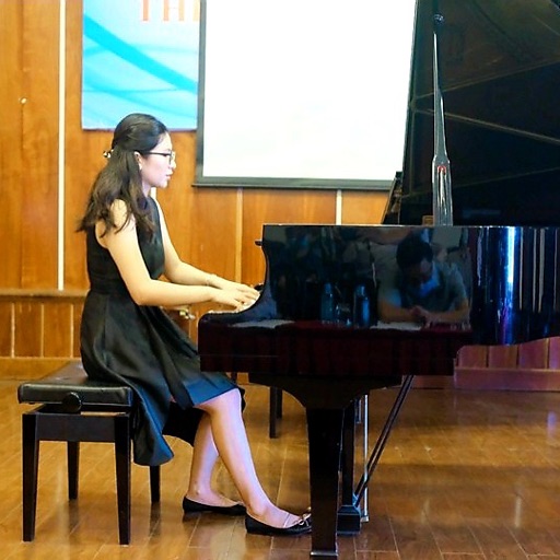 Lê Thị Phương Nga