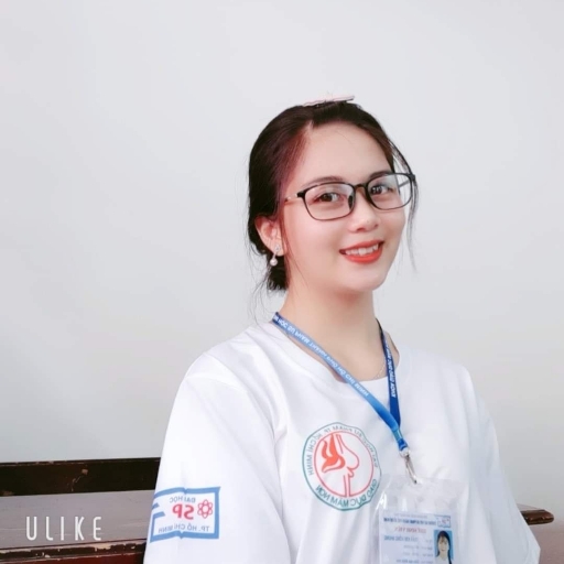 Trần Kim Hồng Nhung