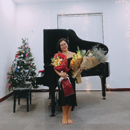 Trần Thị Huyền Trân