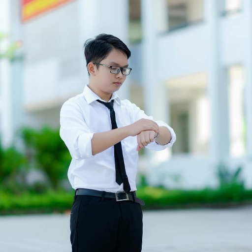 Trần Hoàng Hữu Đông