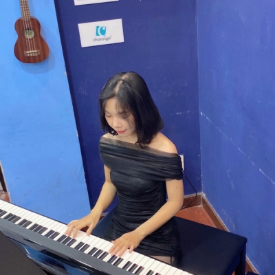Nguyễn Thị Ngọc Huyền