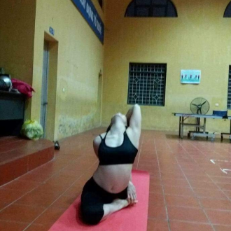giáo viên yoga