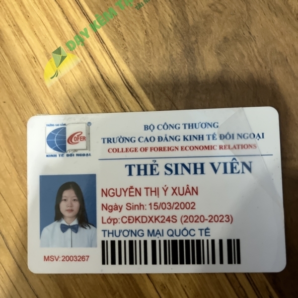 Nguyễn Thị Ý Xuân 