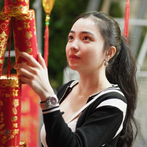 Trần huỳnh hồng quyên