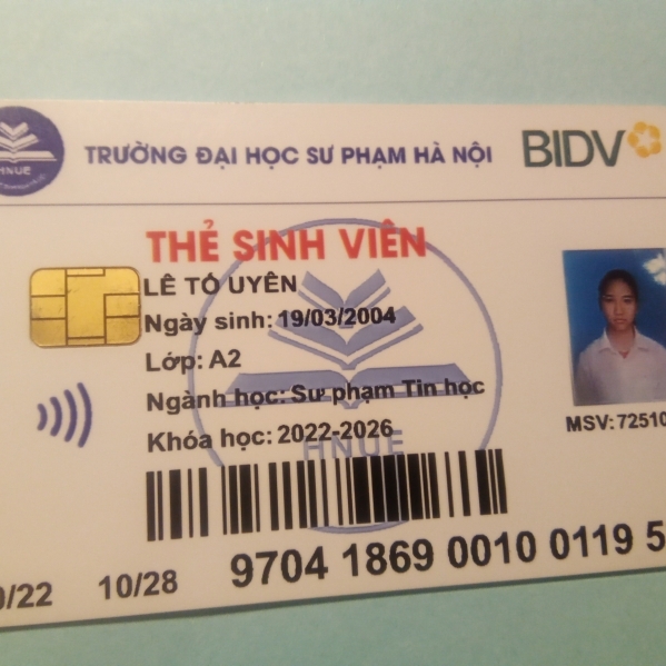 Lê Tố Uyên
