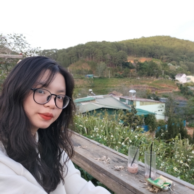 Phạm Nguyễn Hoàng Oanh