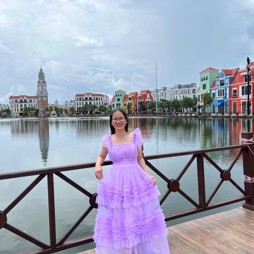 Nguyễn Thị Huyền Trang