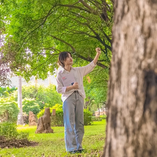 Phạm Thu Trang