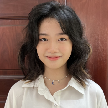 Trần Thị Phi Huyền