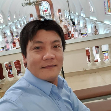 Mai Hoàng Đông