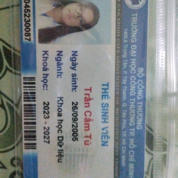 Cẩm Tú 