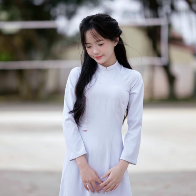 Hoàng Thị Thu Hằng