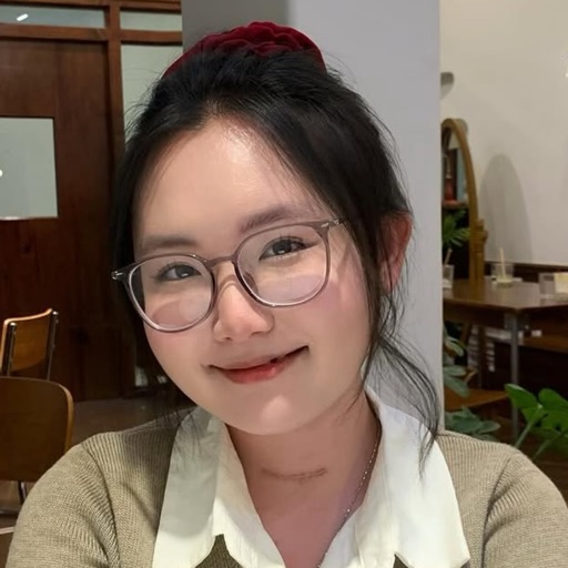 Trần Hồ Kim Tú 