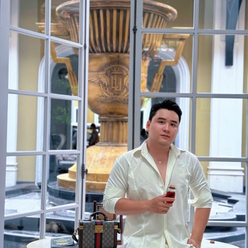 Nguyễn Hồng Tuấn