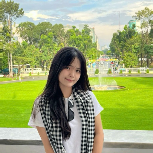 Trần Hoàng Trà My