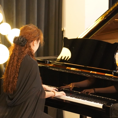 Đặng Hoàng Yến Nhi