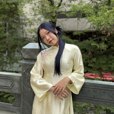 Trần Phạm Huyền Linh