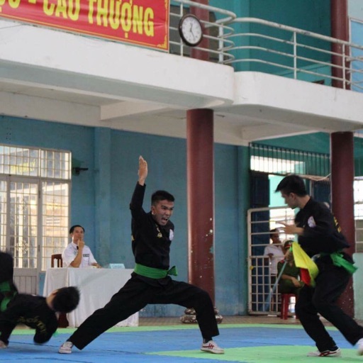 Lê Hữu Nghị
