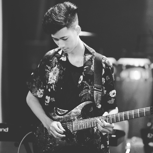 Hoàng Tú Guitar